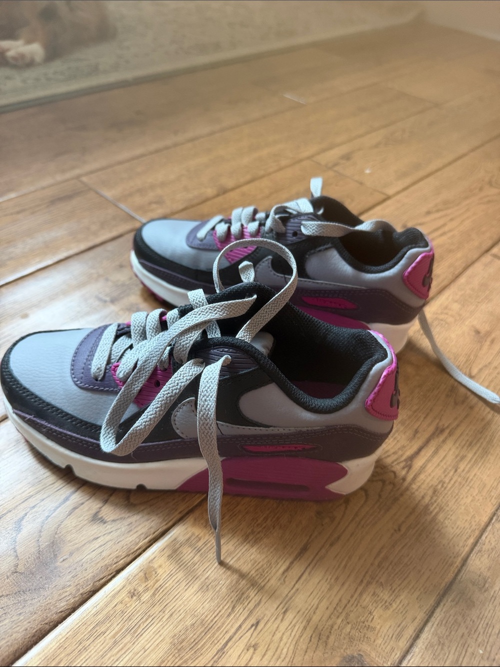 Kids Athletic Sneakers - Gray & Pink